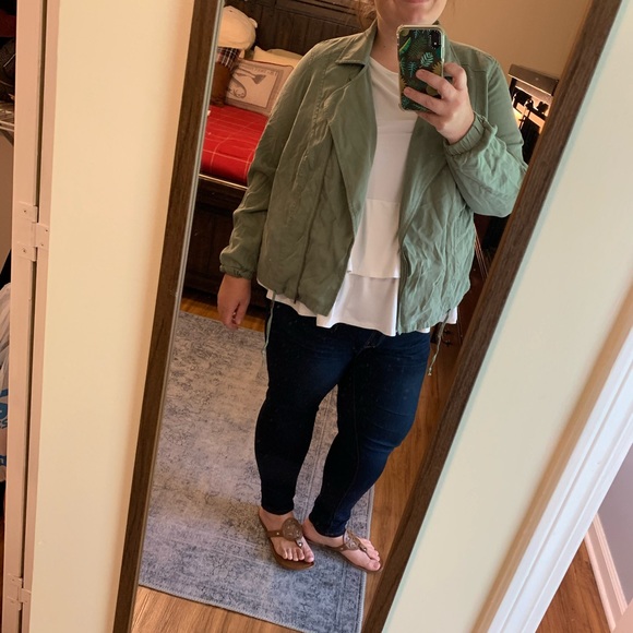 Anorak Army Green Jacket - Picture 1 of 6